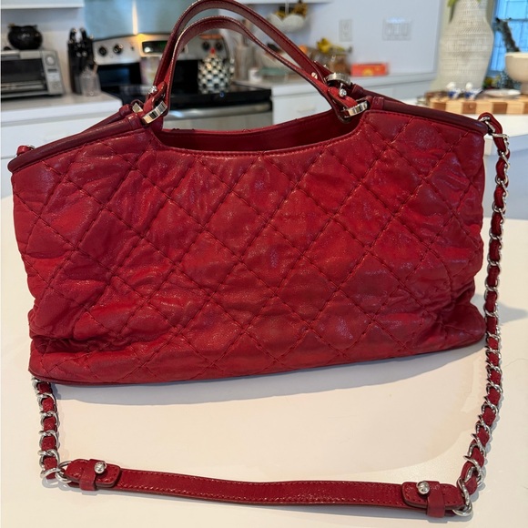 Authentic RARE Iridescent Chanel Tote - Picture 2 of 13